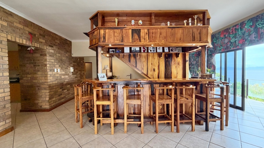 3 Bedroom Property for Sale in Mountainside Western Cape